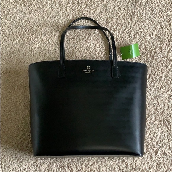 kate spade Handbags - Never used Kate Spade purse